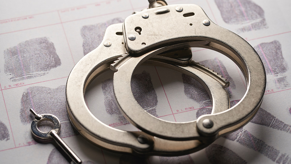 高空拋物被判刑， 傳遞 “罪與罰” 的 清晰信號